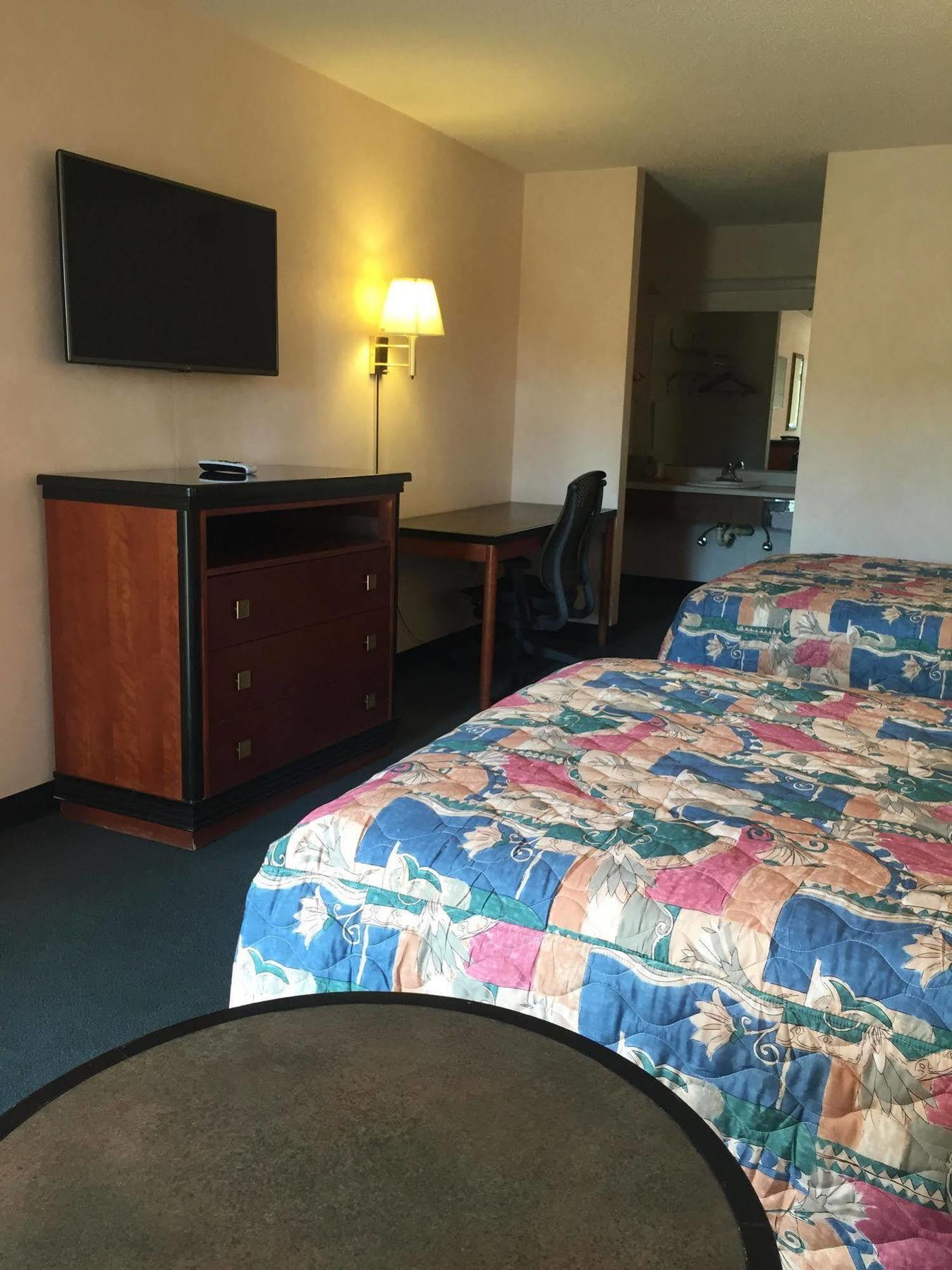 Shelaine Inn Jeffersonville Экстерьер фото